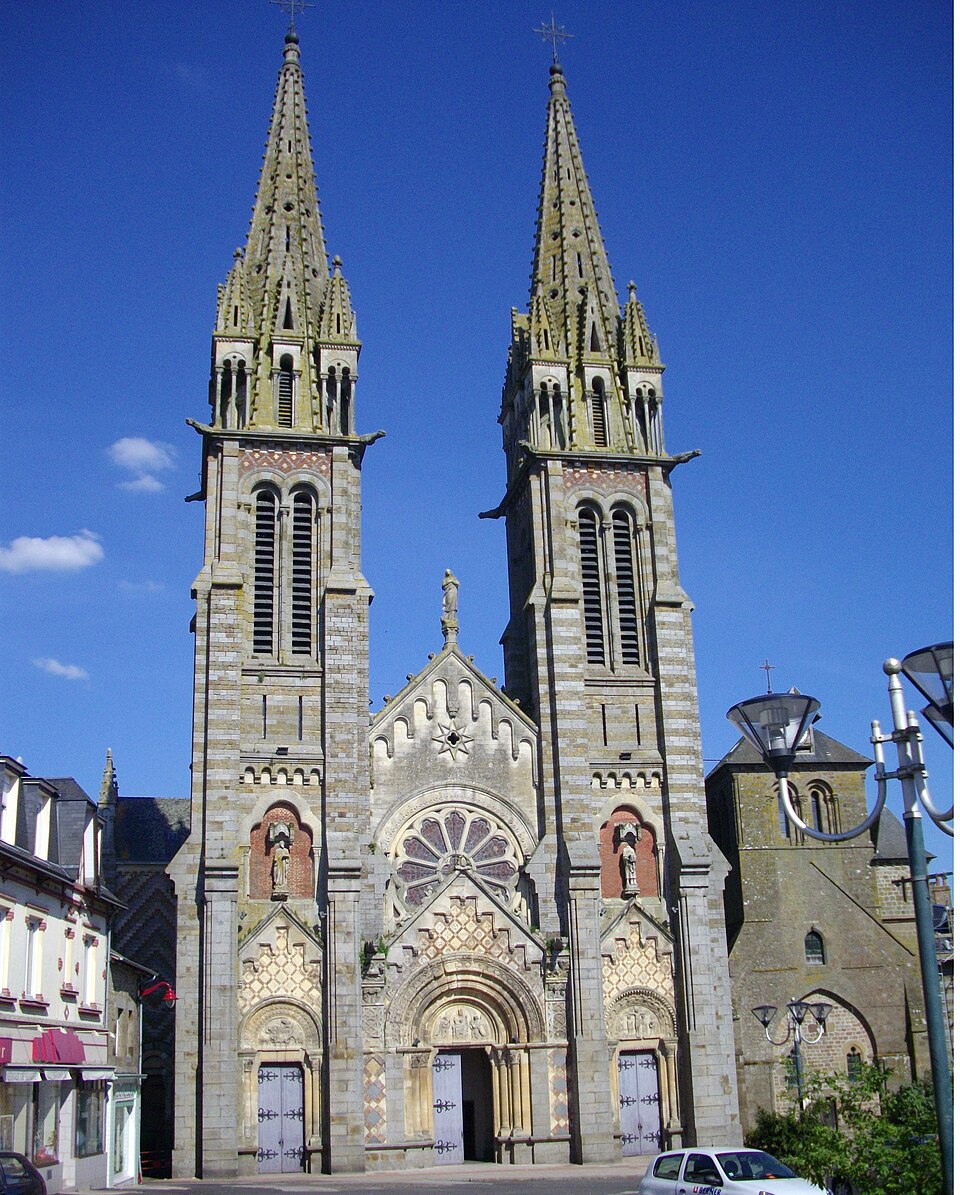 L’église Notre-Dame de l Assomption de la Ferté-Macé dans l’Orne