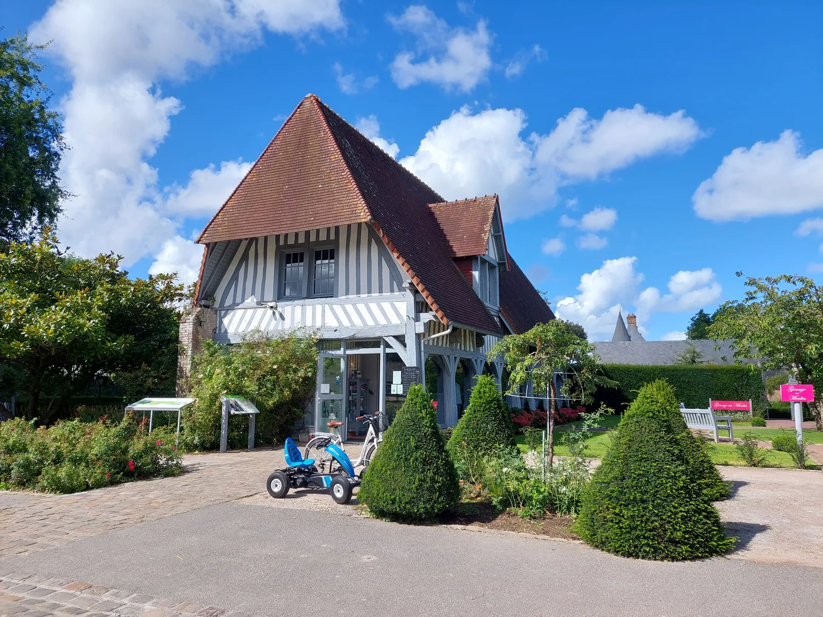 Location de vélos - Parc de loisirs du Colombier