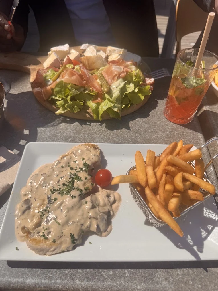 Plat au restaurant