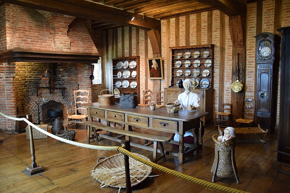 Musée des Traditions et Arts Normands - Château de Martainville