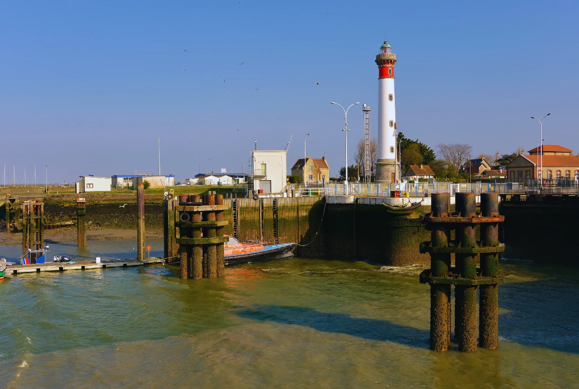 Phare de Ouistreham 1