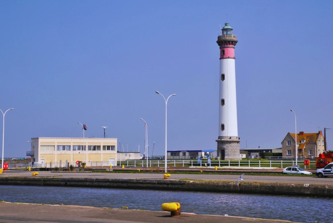 Phare de Ouistreham
