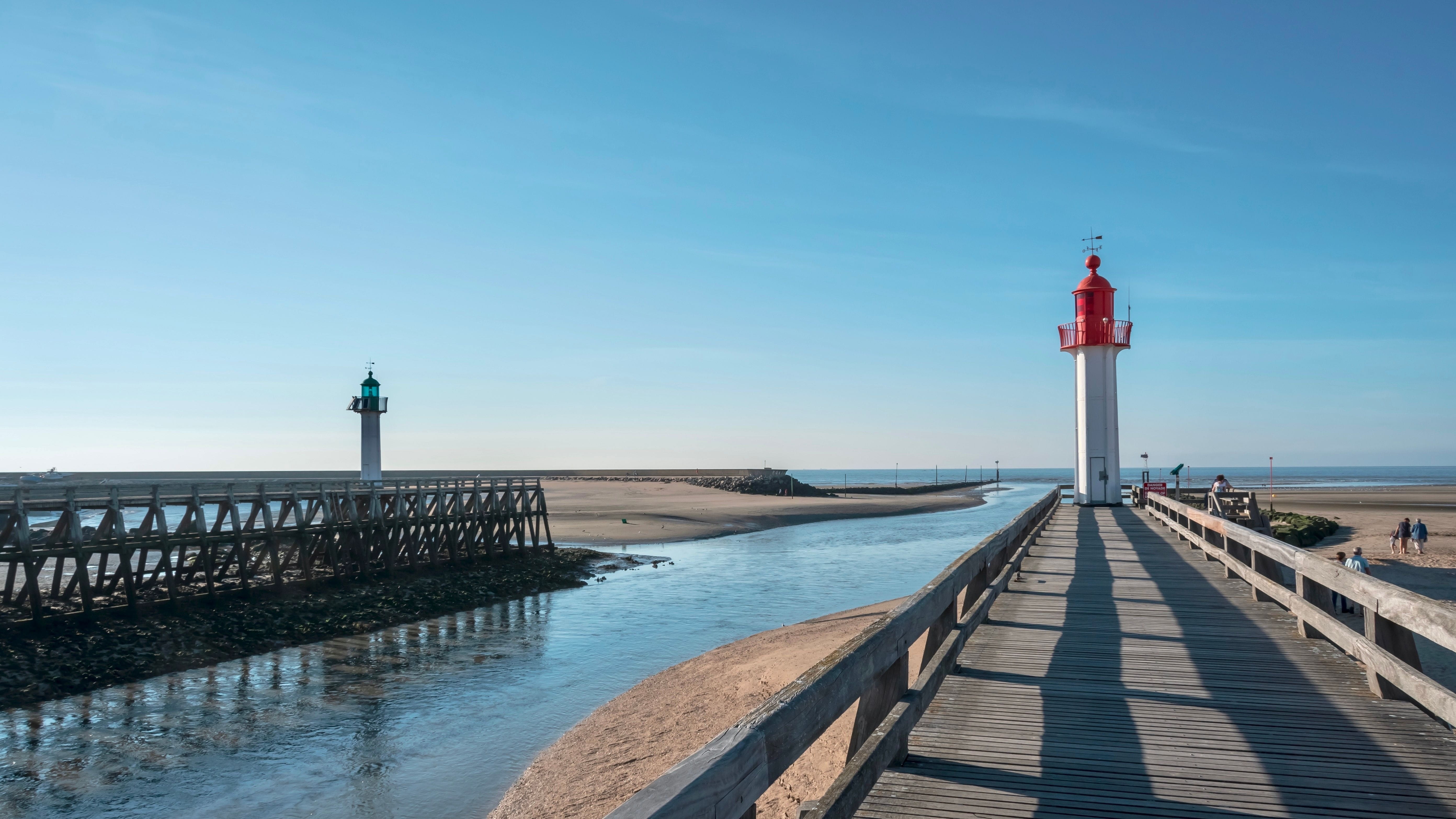 Phare rouge de Trouville