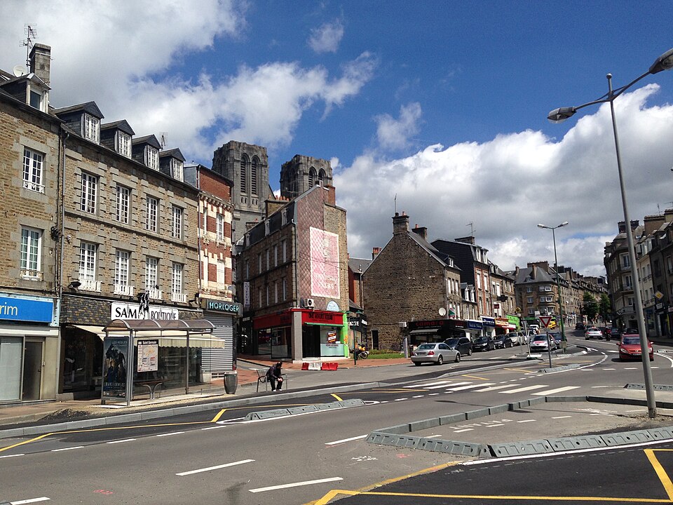 Place du Général Leclerc à Flers 1