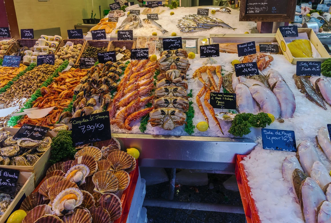 Trouville-sur-Mer Stand à la Halle aux poissons
