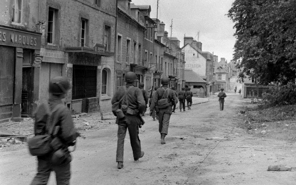 Sainte Mere l'Eglise débarquement 1944 4