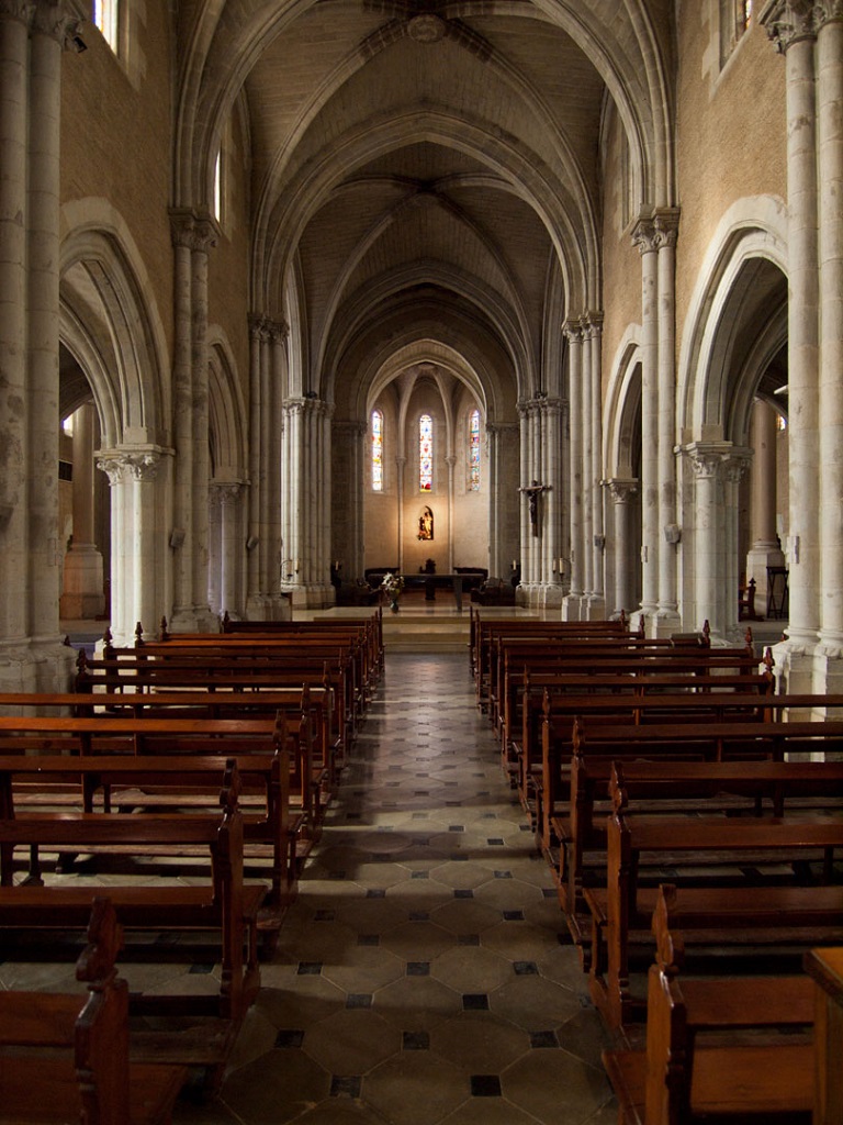 OT Terres de ChalosseAbbaye de Maylis - Eglise Notre Dame Intérieur