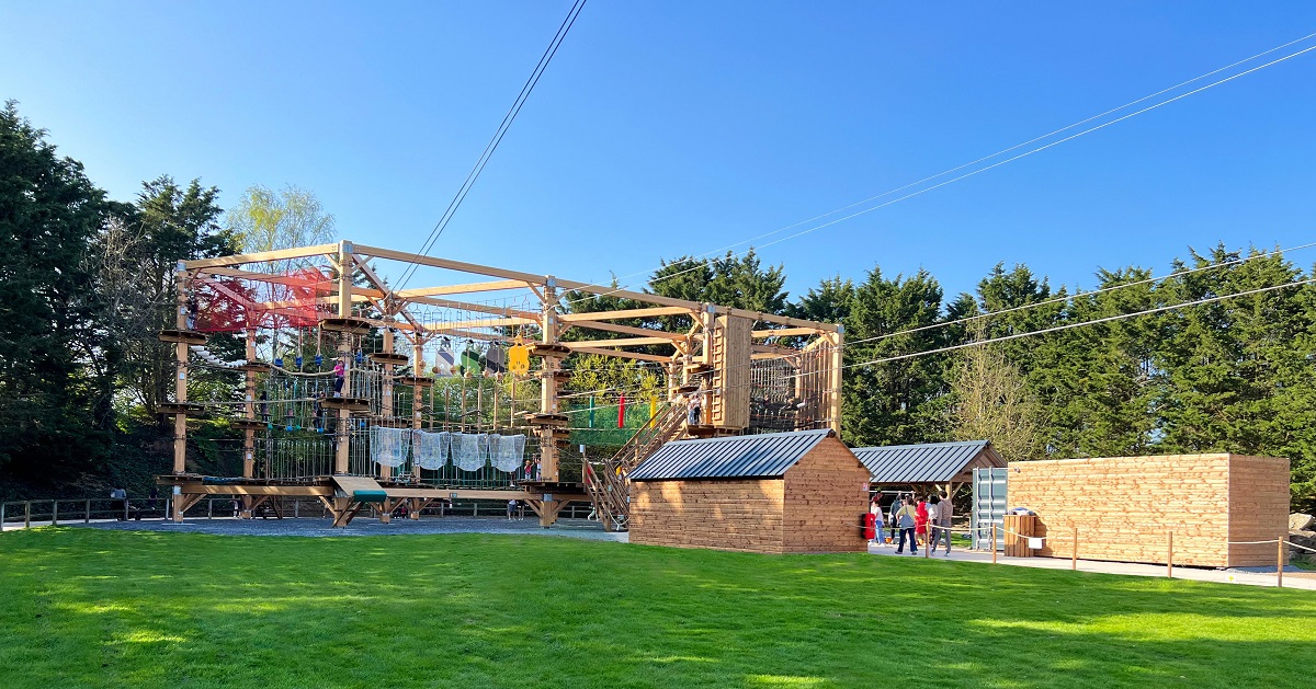 ©AccroCamp Caenaccrocamp-caen-parcours-aventures-1