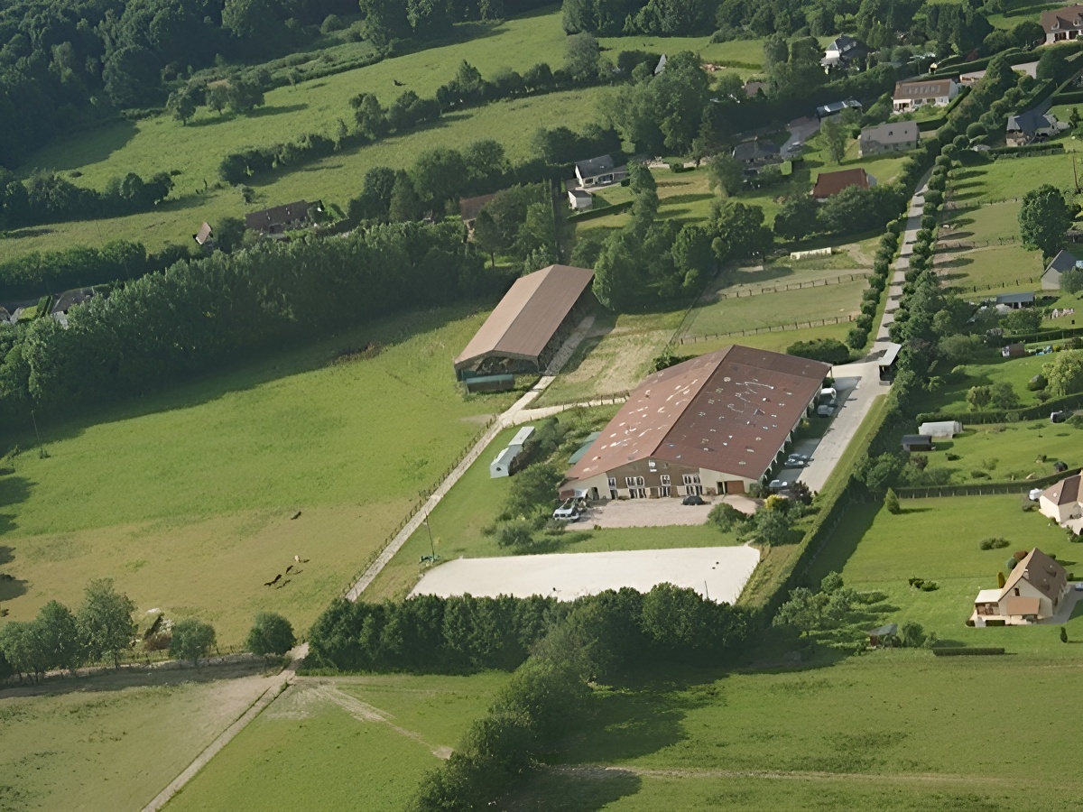 AEC FirfolAEC Firfol Centre équestre près de Lisieux Vue de haut