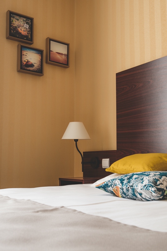 PROPRIETAIREagon-coutainville-hotel-les-coutainvillaises-7