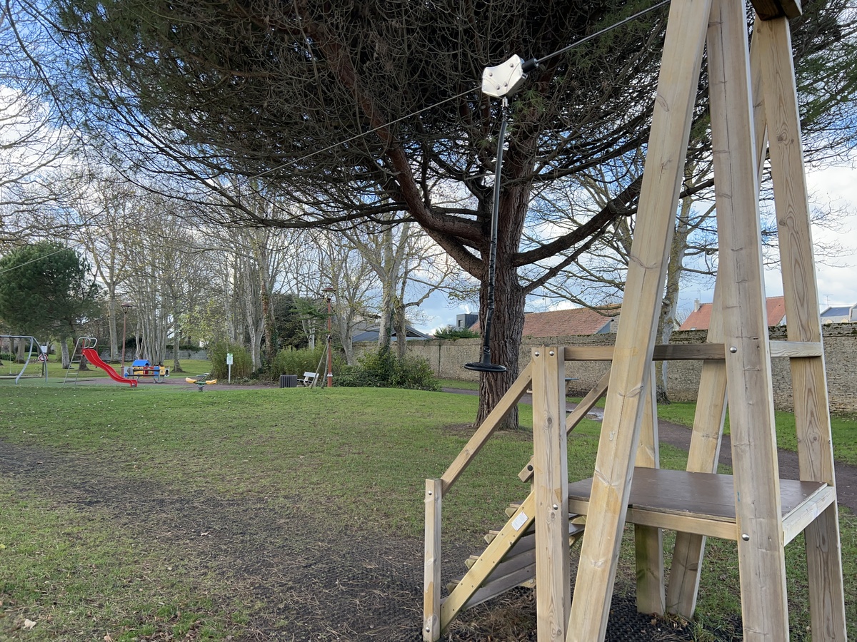 Orane Trinitéaire-de-jeux-parc-barthelemy-bernières-tiroliene