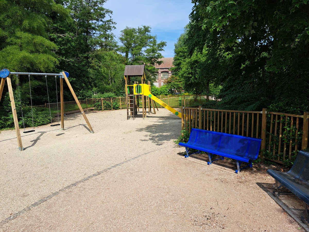 D.Coudray CALNAire de jeux pour enfants Beuvillers