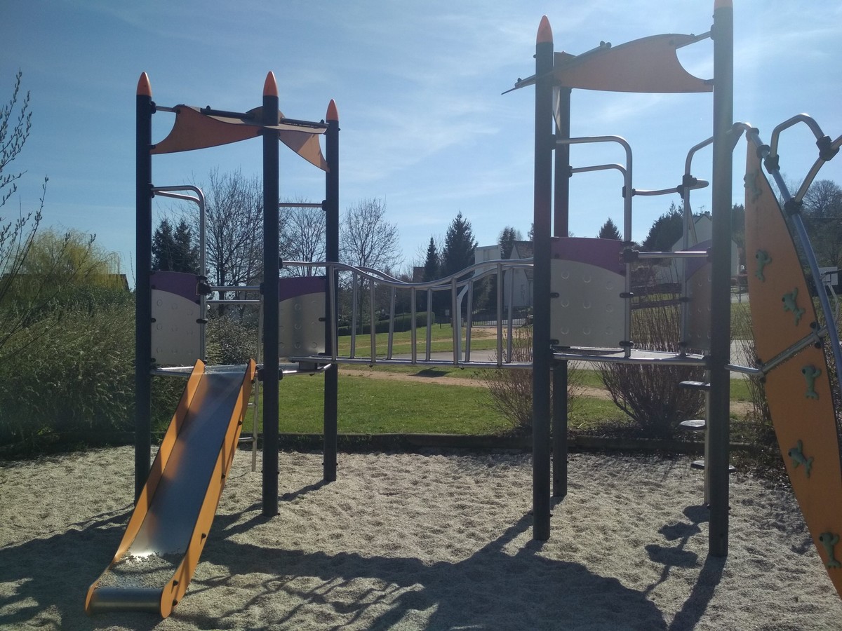 Mairie de CoquainvilliersAire de jeux pour enfants Coquainvilliers