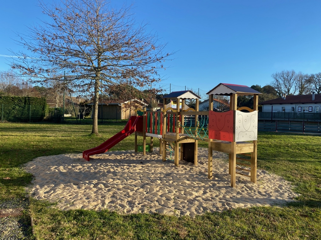 Messangesaire jeux enfants Messanges Landes