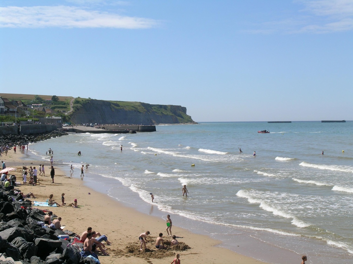 D.JEANArromanches-plage-et-vestiges-port-artificiel