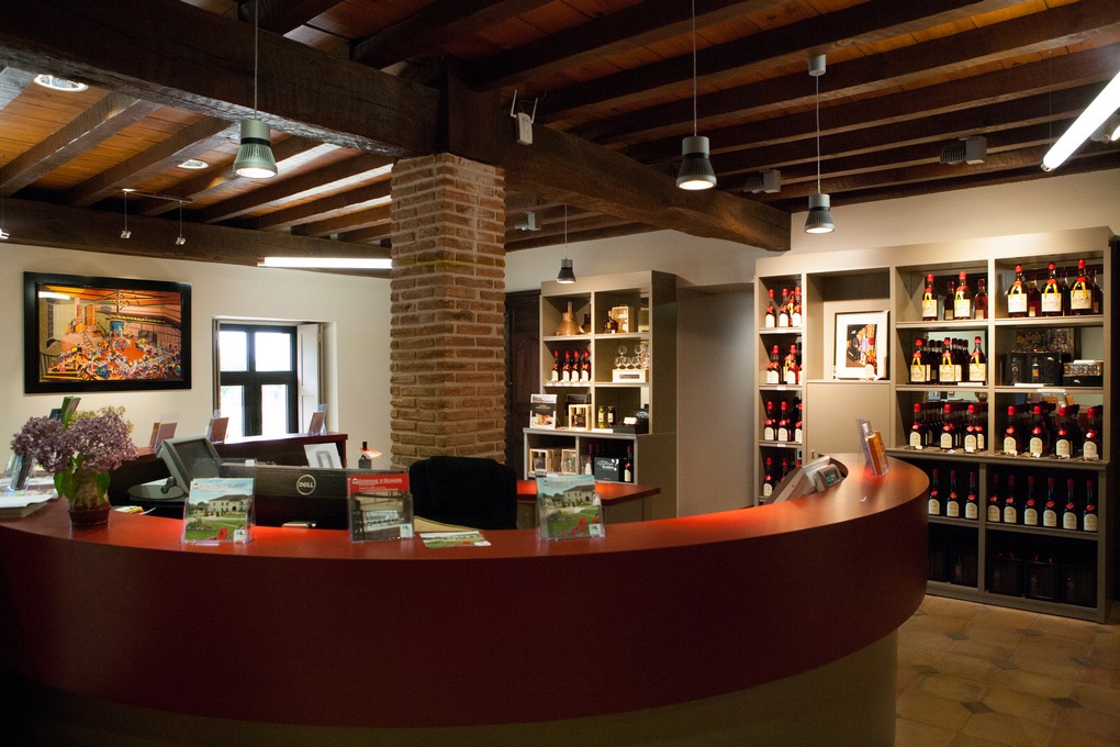 ©OT Landes d'armagnacArthez d'Armagnac - Domaine d'Ognoas - Boutique Accueil (2)_5