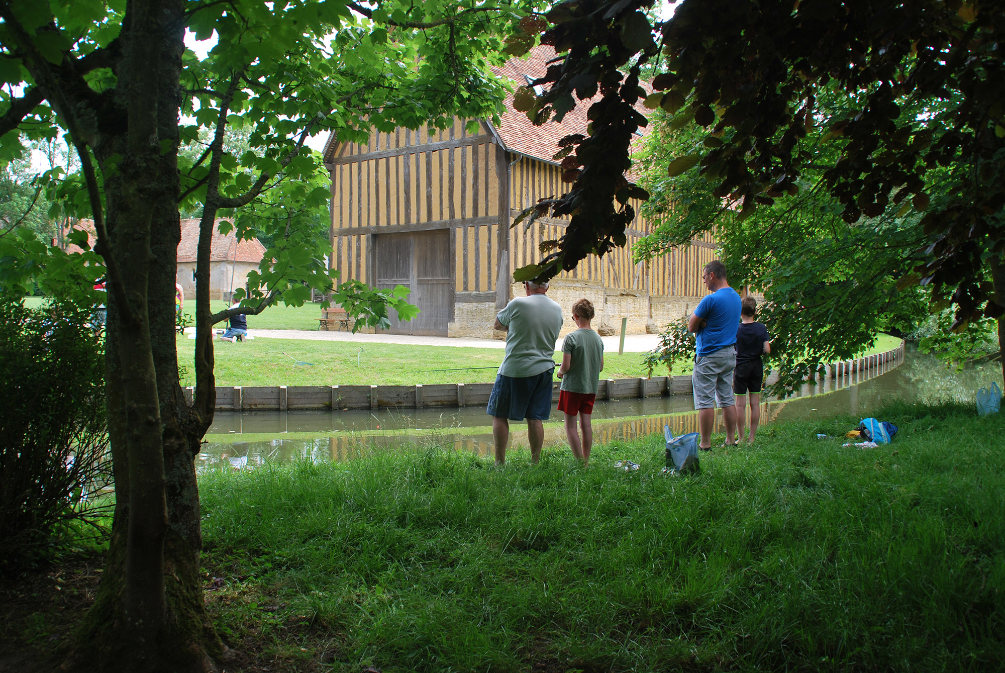 © Château de Crèvecœurau_bord_de_leau