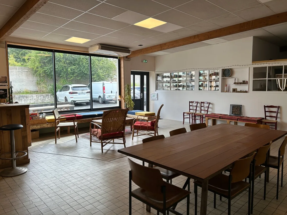 Orane Trinitéau-charbon-courseulles-coworking