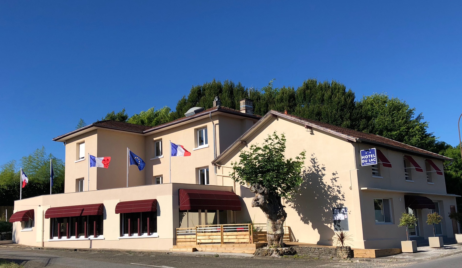Auberge du lacAuberge-du-lac-et-Bistrot-bleu