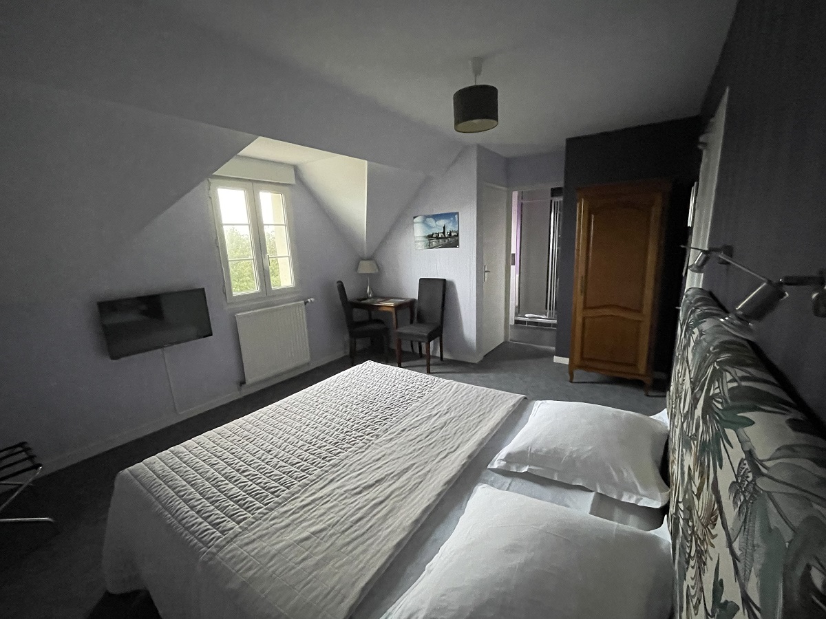 propriétaireauderville-hotel-du-cap-ch-grise