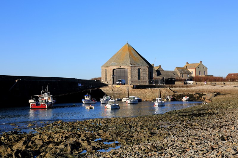 PROPRIETAIREauderville-port-de-goury-1