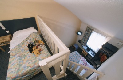 ©HotelB&Ble-val-saint-pere-hotel-b&b-2