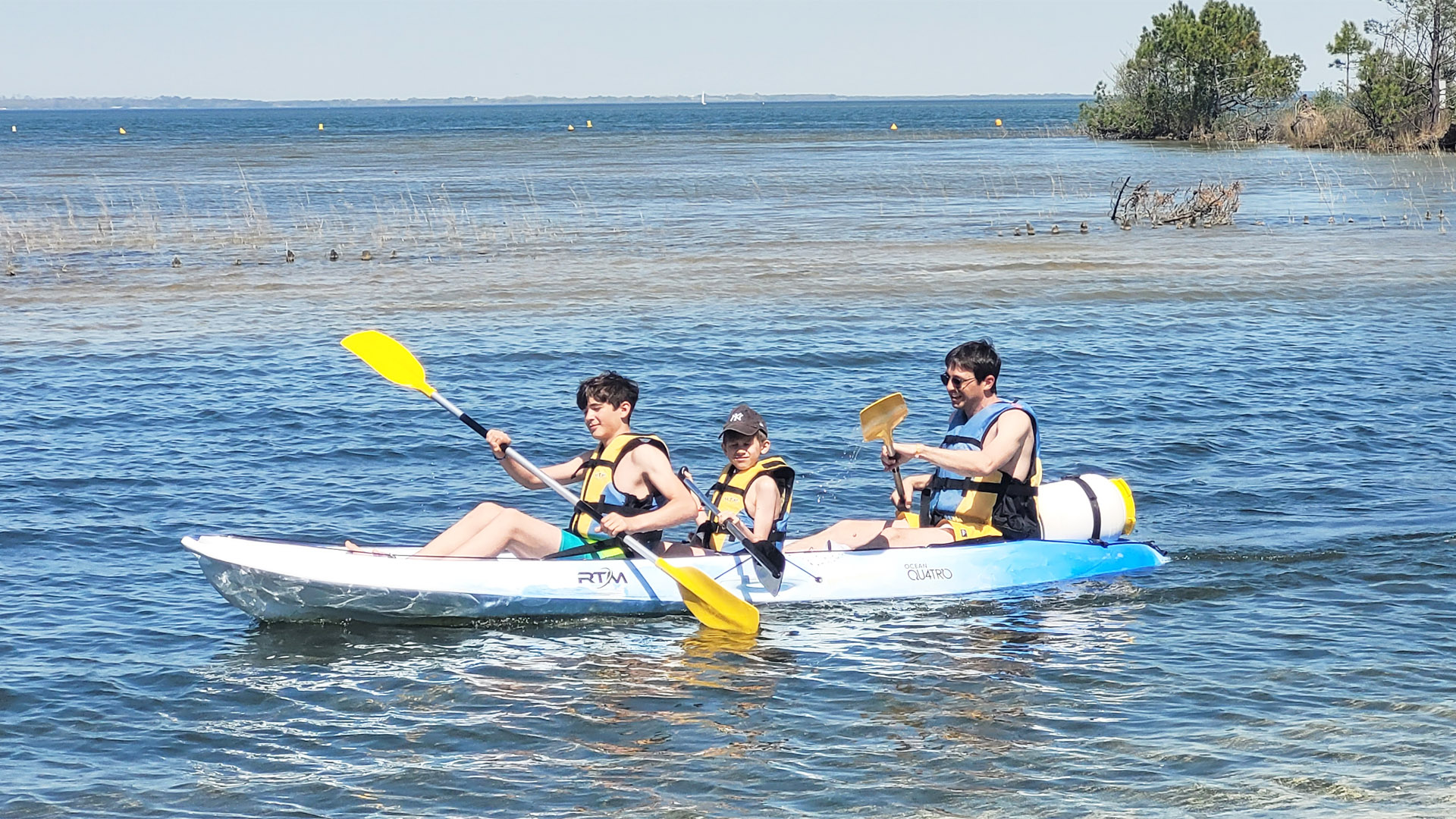 Hervé PIAUTBisca Loisirs KAYAK 4 PLACES 2