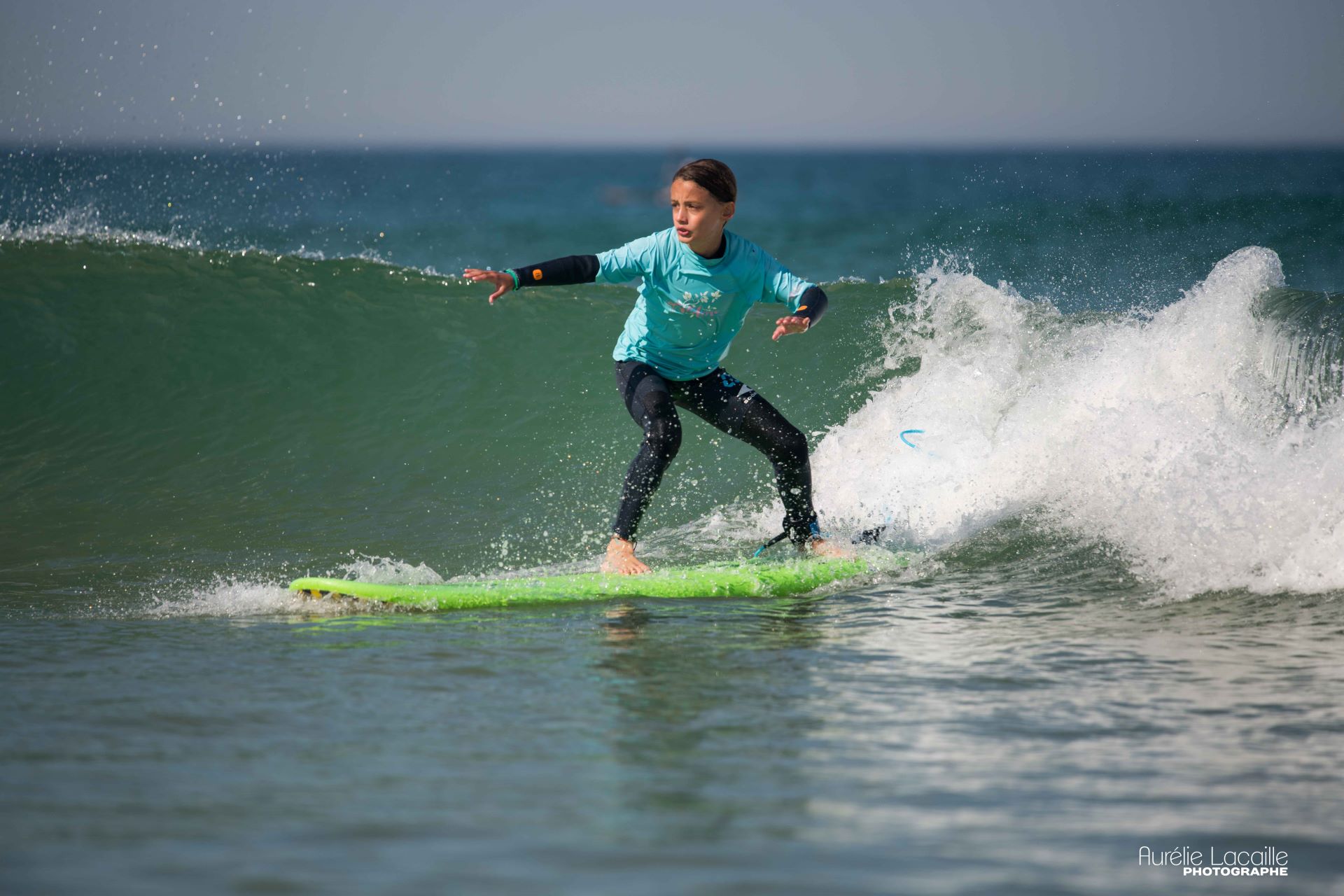 BiscaradiseBiscaradise enfant surfeuse