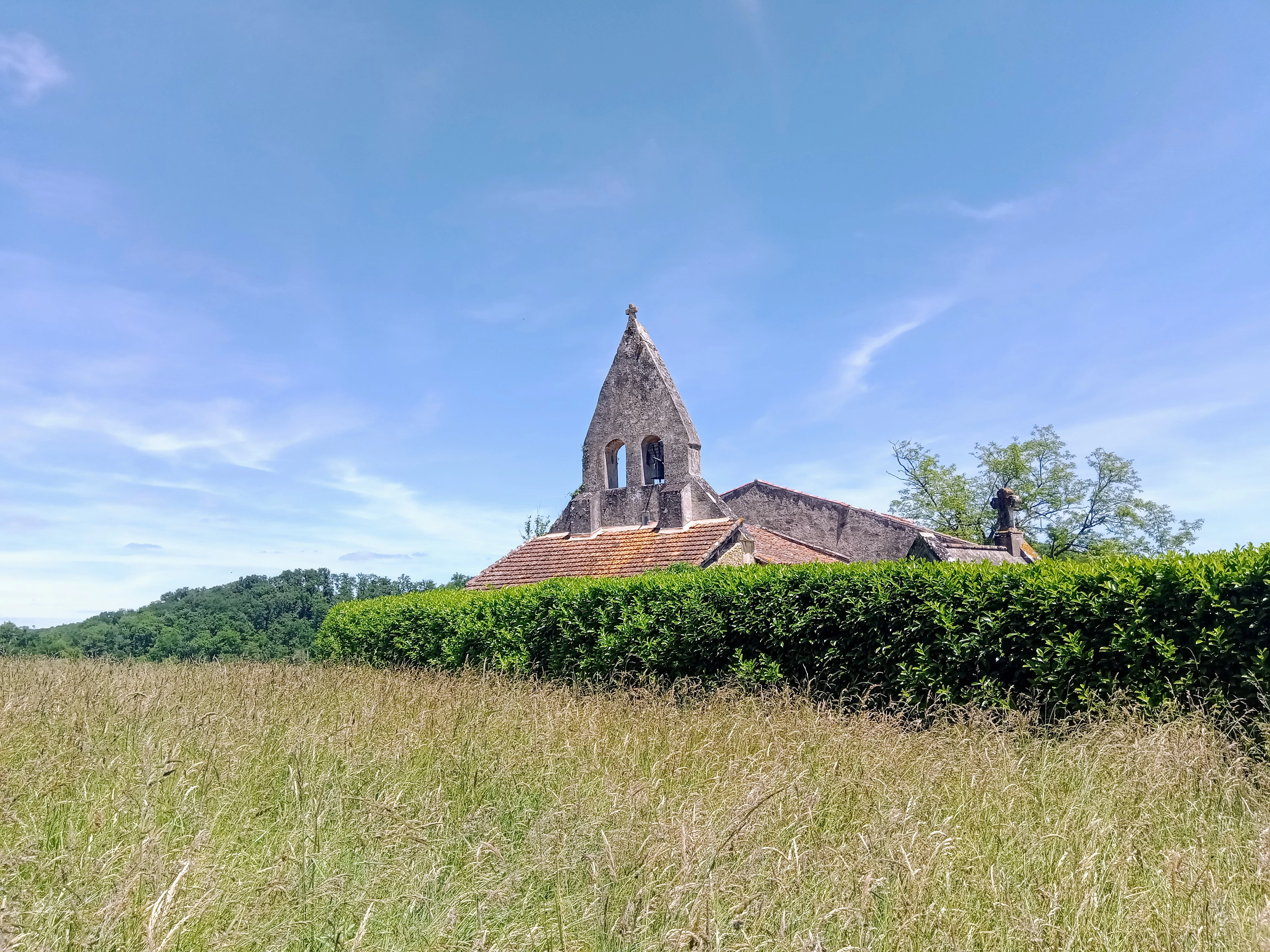 Église Saint-Jacques de Sensacq 02.jpg