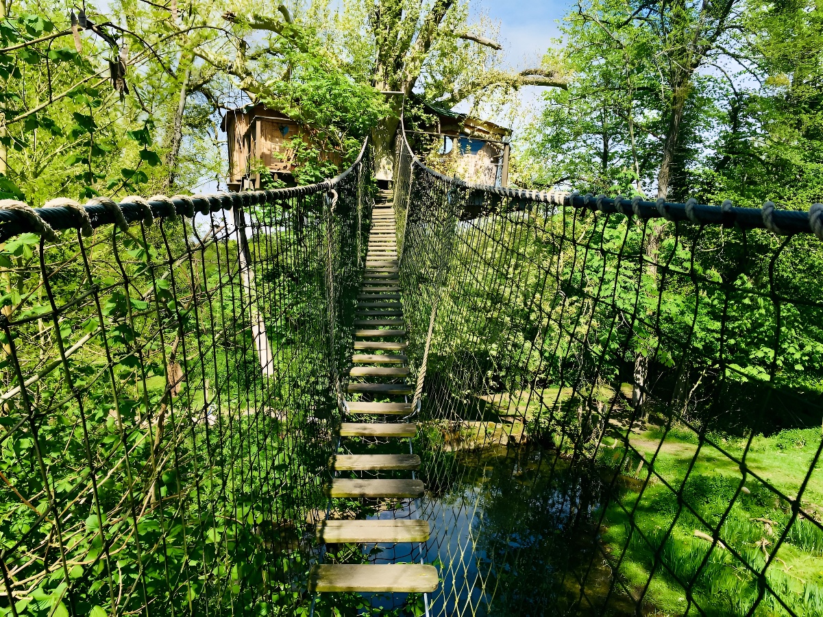 Domaine de OuézyDomaine de OuézyDomaine de Domaine de OuézyOuézy - cabane 7m