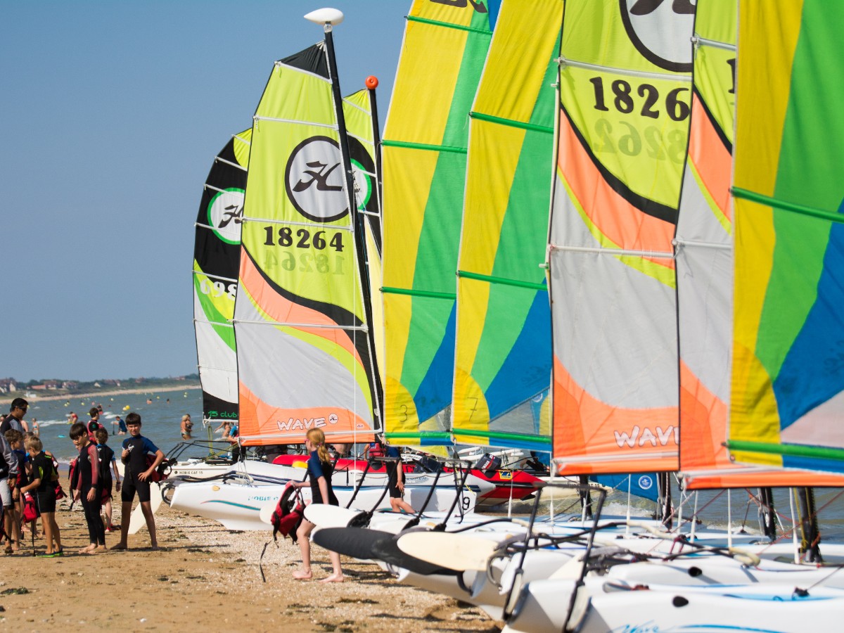 ©damienaubinEcole Française de Voile de Cabourg