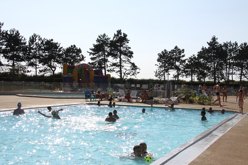 PROPRIETAIREcamping-aux-grands-espaces-saint-germain-sur-ay (4)bd