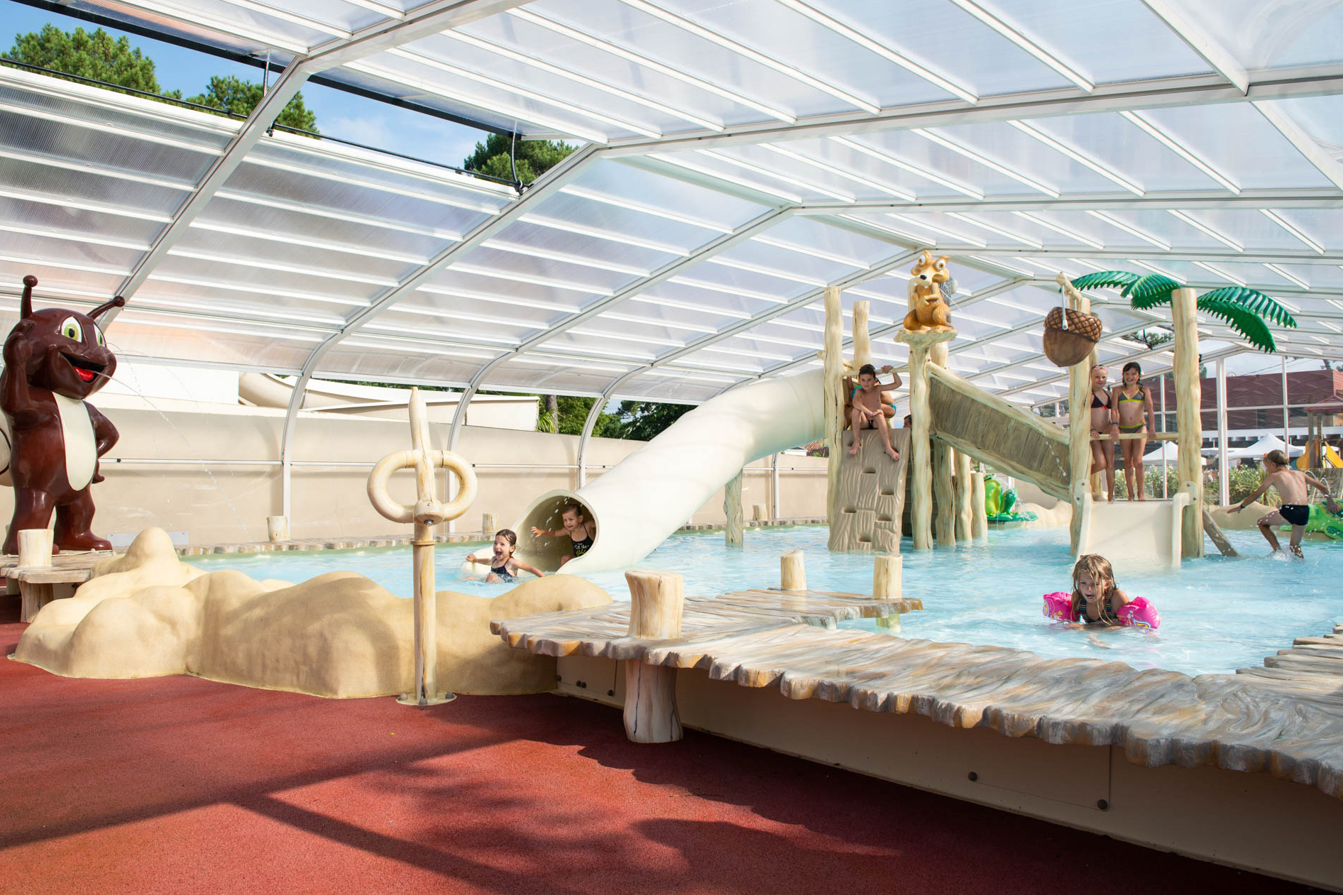 Gilles PoeyCamping-Boudigau-labenne-Landes-Atlantique-sud-web-aire-jeux-aquatique