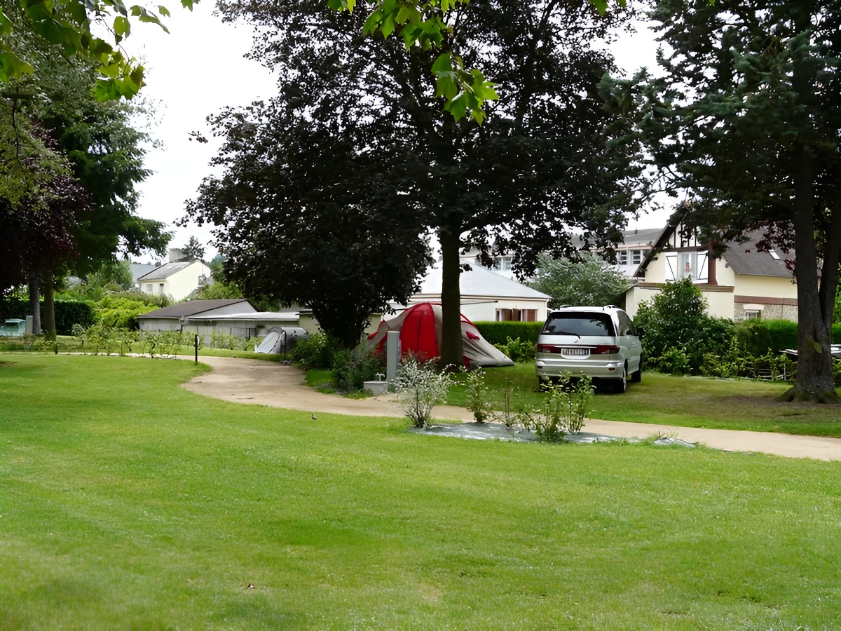 campingCamping de la vallée - 2 étoiles - Lisieux (4)