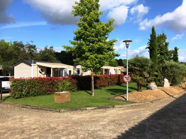 © camping des sourcescamping des sources