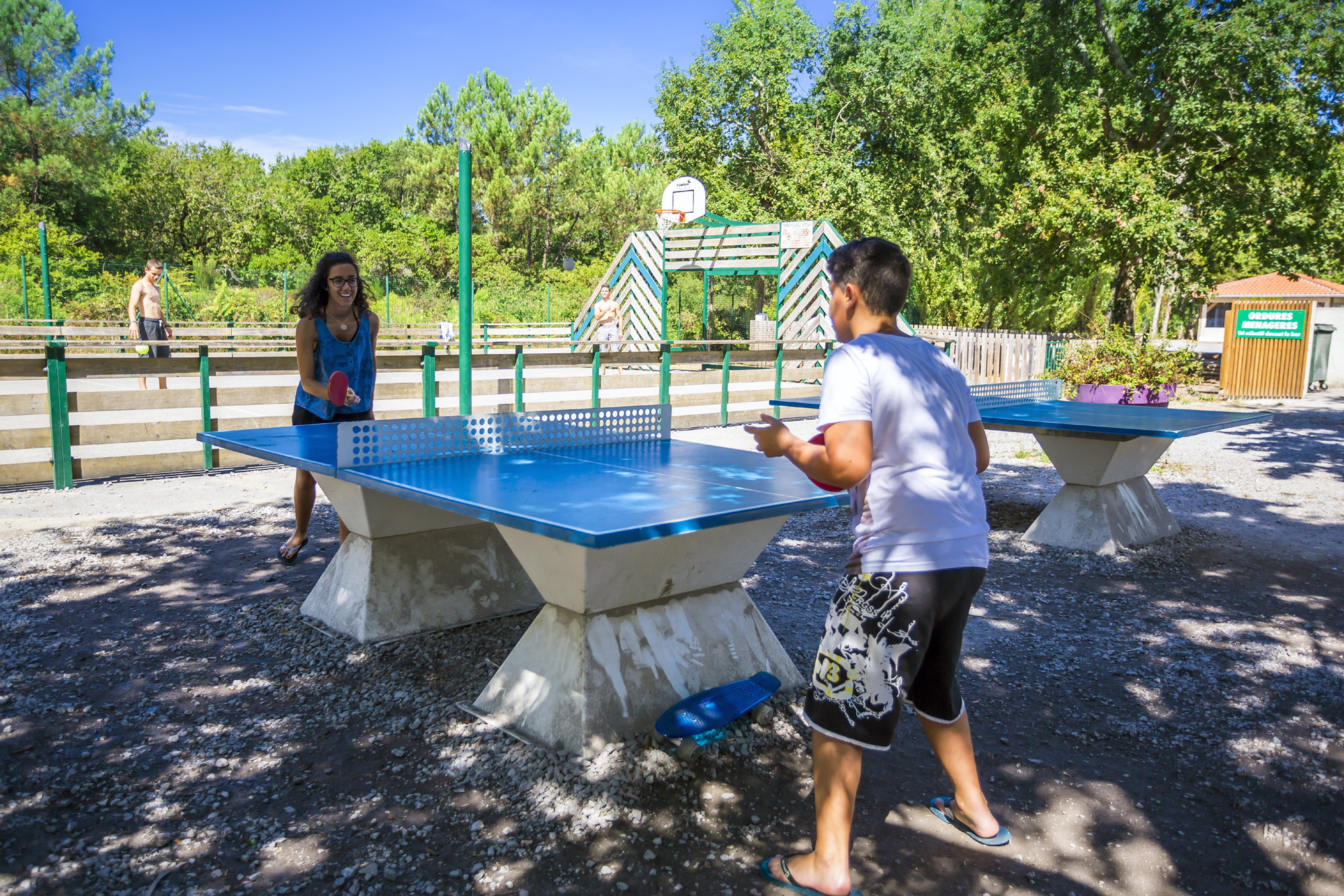 Camping-la-Pointe-CapbretonCamping-la-Pointe-Capbreton-Landes-atlantique-sud-ping-pong-camping-4-etoiles-capbreton