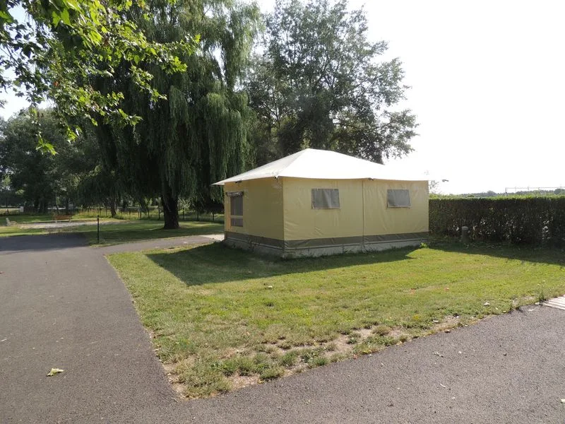 Camping La Prairie Coulonges-sur-Sarthe