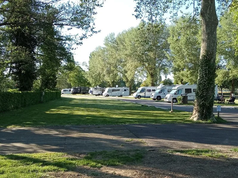 Camping La Prairie Coulonges-sur-Sarthe