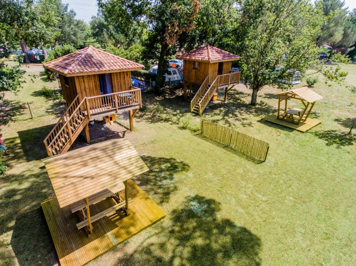 camping Landes AzurCamping Landes Azur poulaillers-landais-pour-deux-personnes