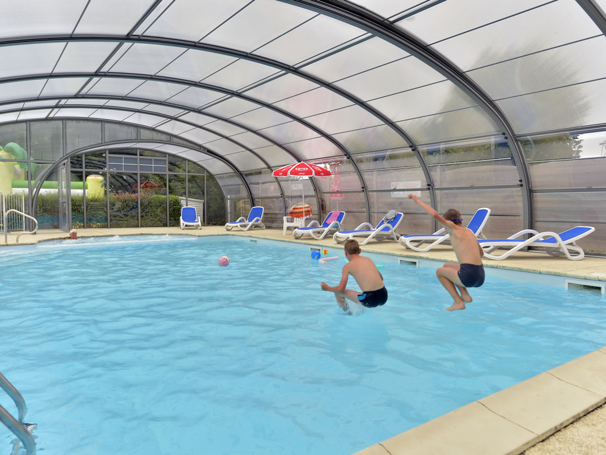 Camping le Clos BalleroyPiscine du Camping Le Clos de Balleroy