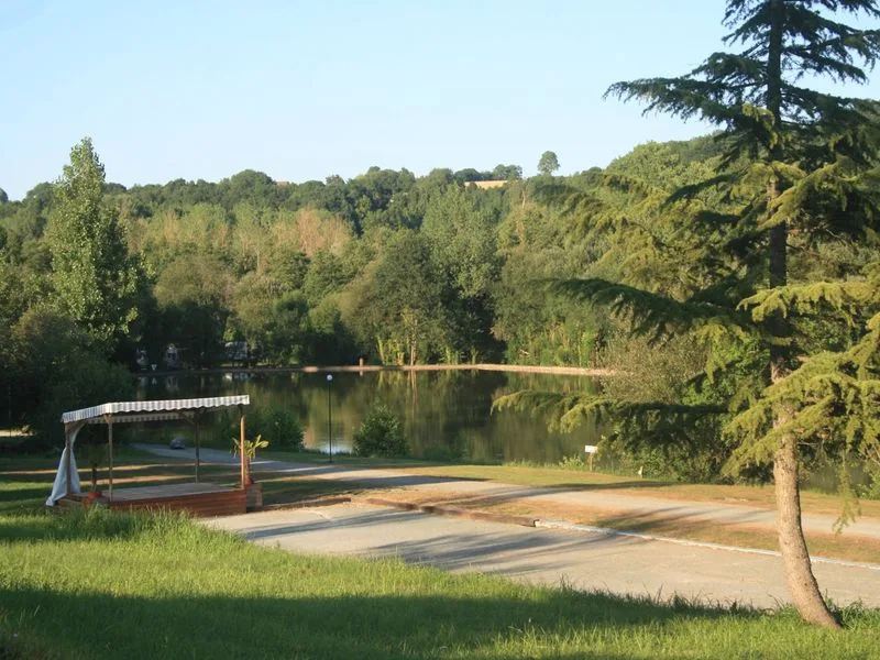 Camping le Monaco Parc Longny Les Villages