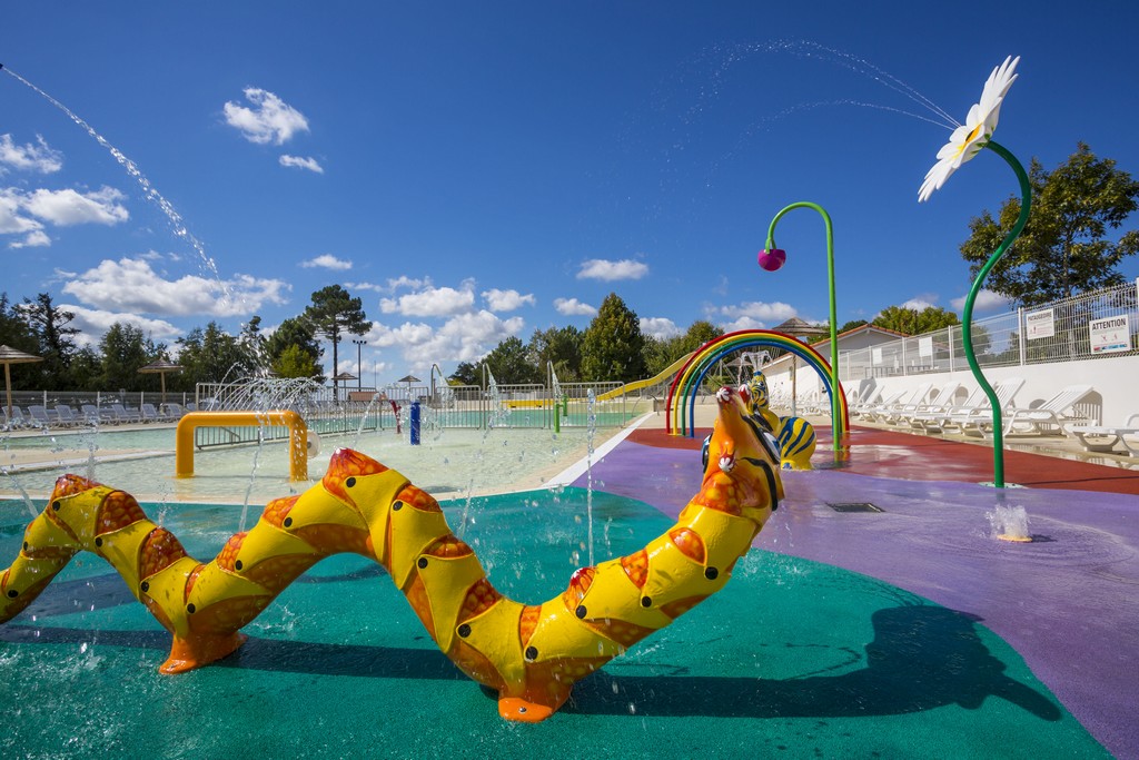 Camping PipiouCamping Pipiou-parentis-camping-piscine3