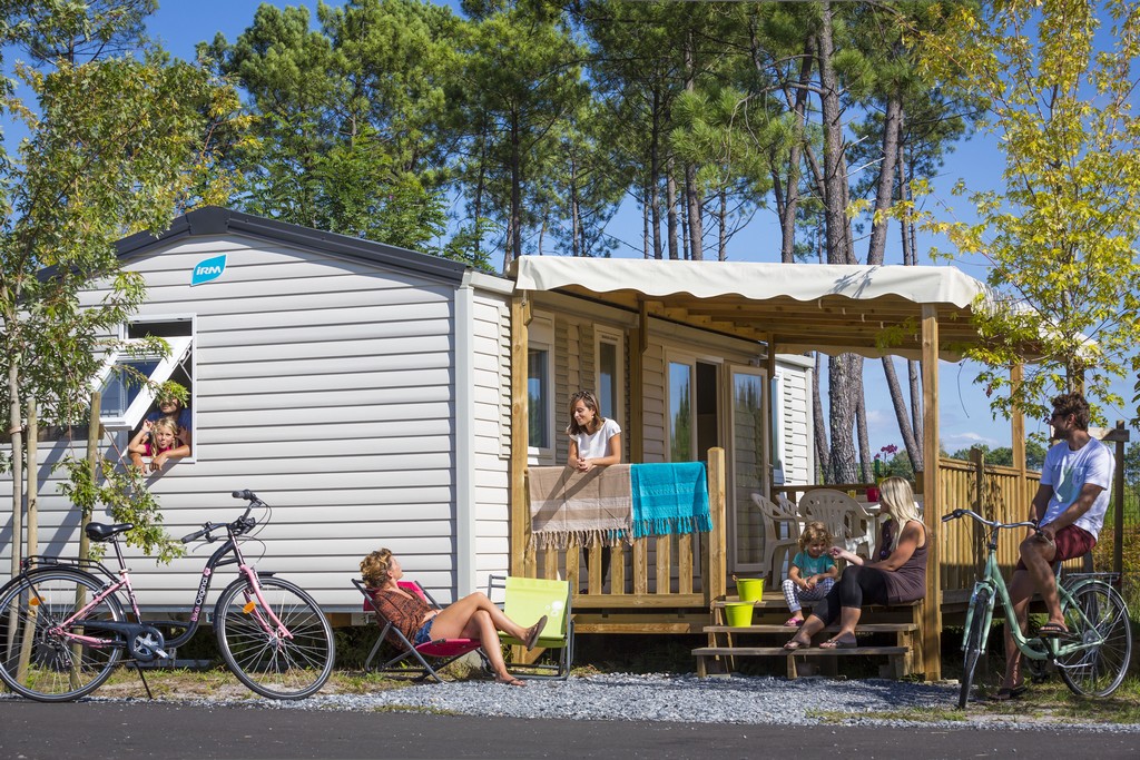 Camping PipiouCamping Pipiou-parentis-MH3