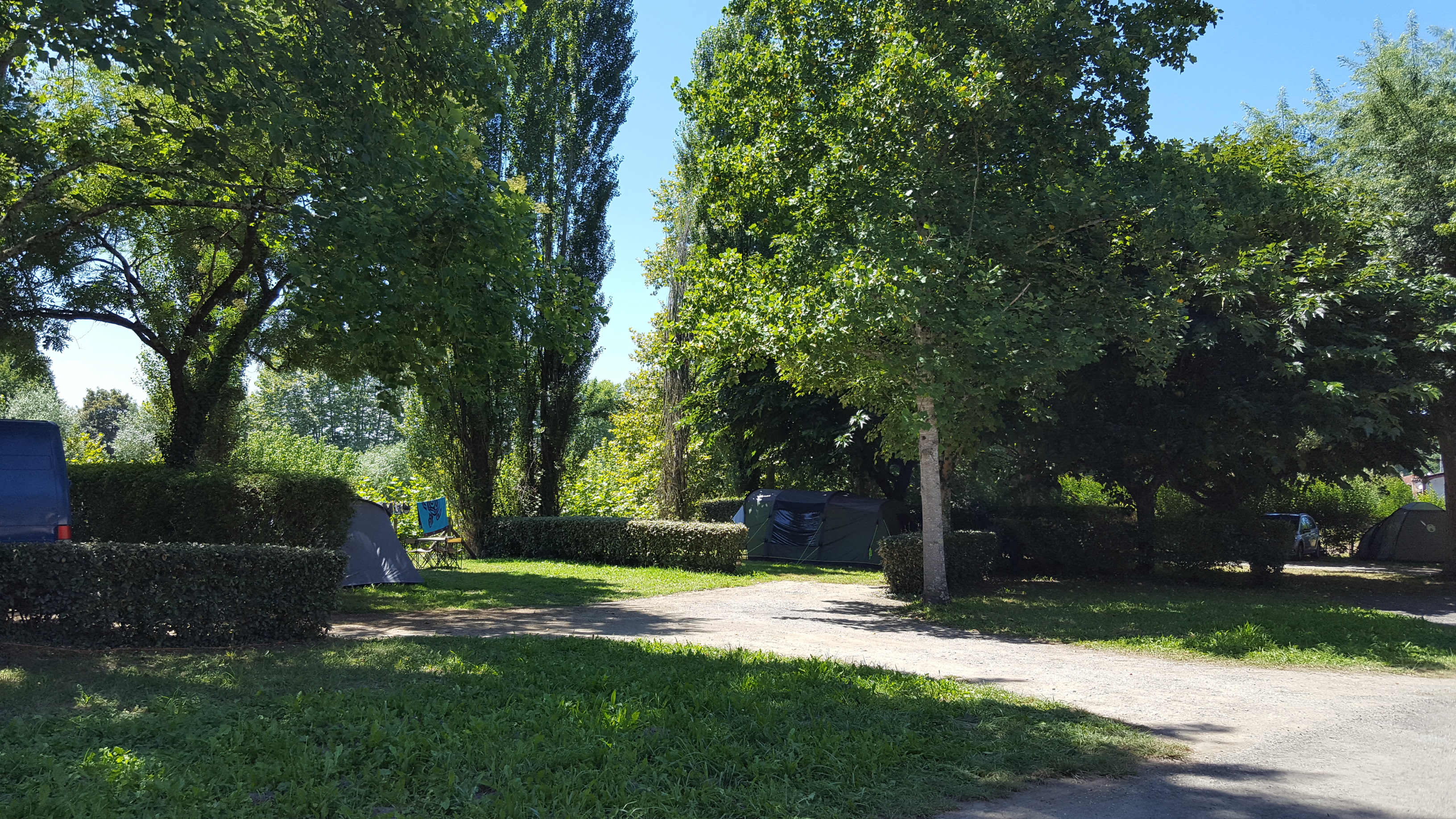 Françoise LabordeCampingLaGalupe02-Sordelabbaye_FLaborde