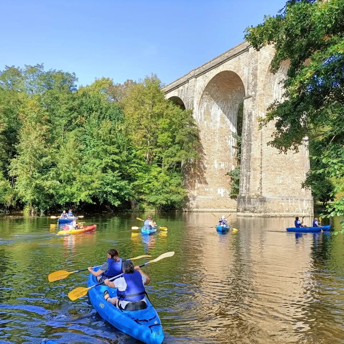 Canoe