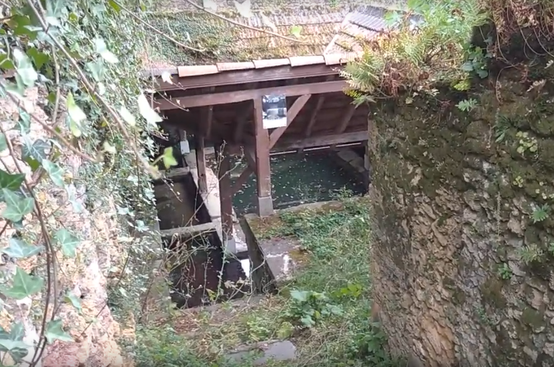 Julia CazauxLavoir du Bourg Neuf