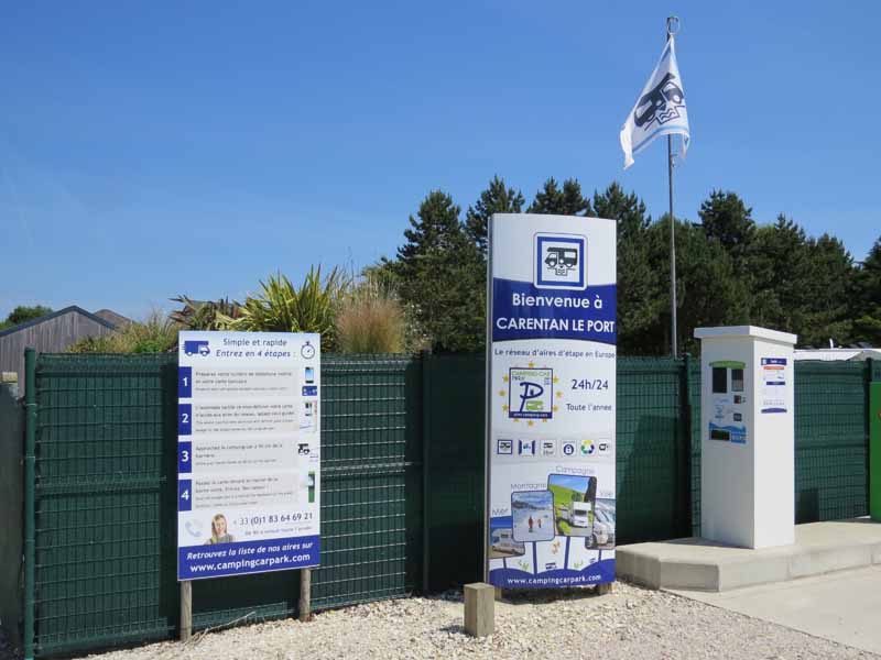 Camping Flower Le Haut DickCarentan_Camping  Flower Le Haut Dick_9