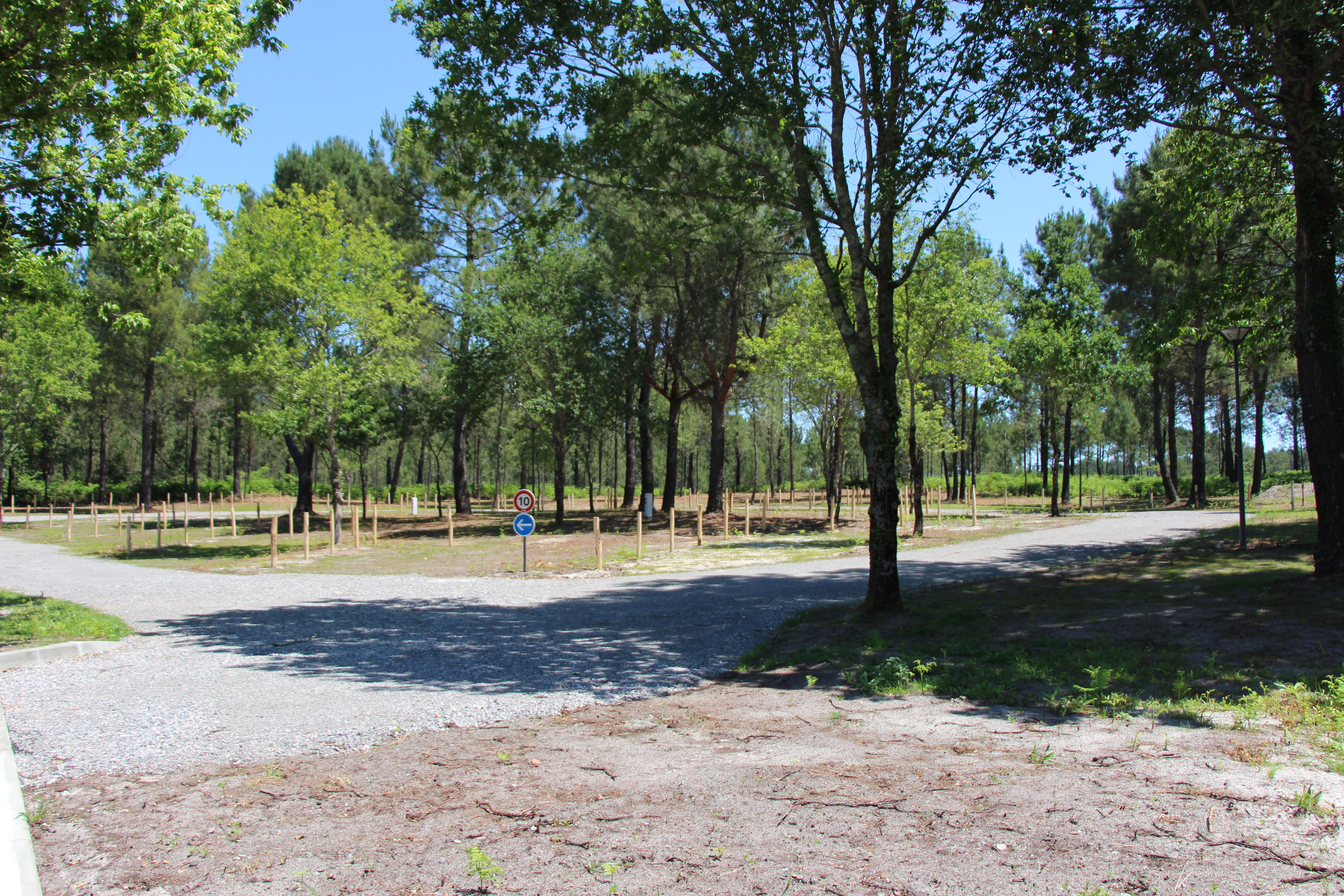 Mairie de CastetsCASTETS-Aire-de-Camping-cars-Ext4