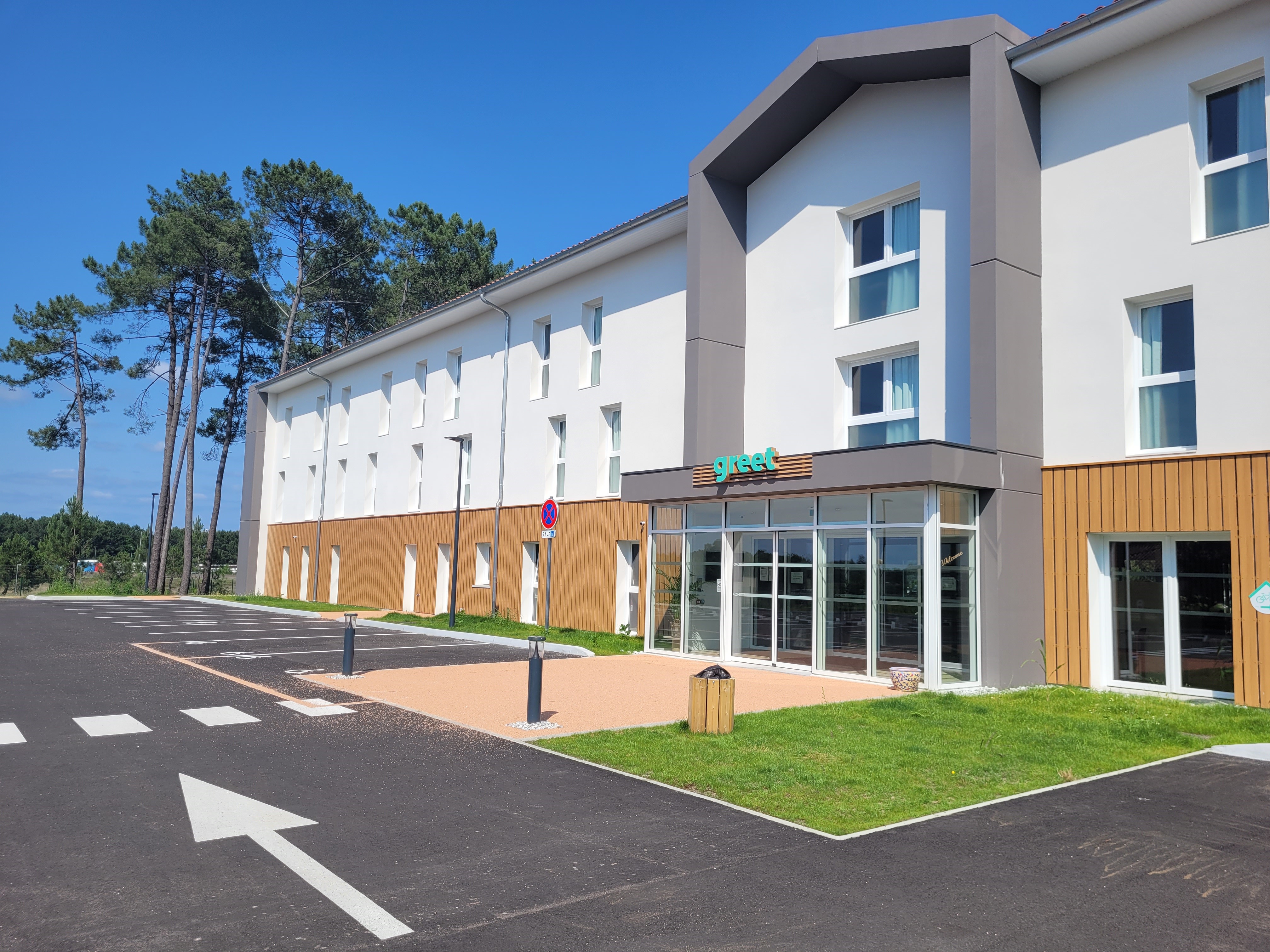 ©Greet HôtelCASTETS_Greet Hôtel_Ext (1)