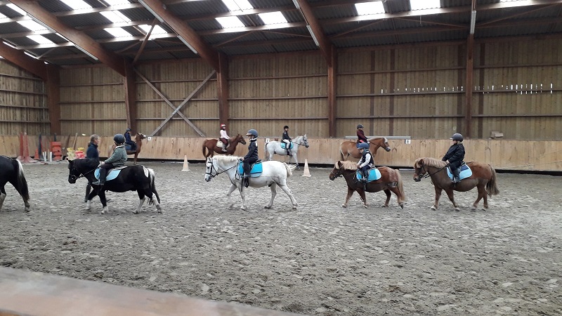 ecuries de Piroucentre-equestre-pirou